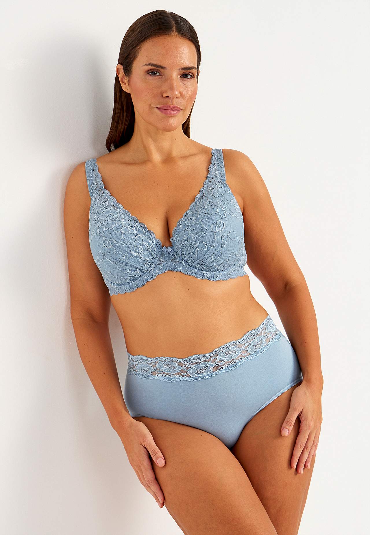 Push up -rintaliivit Dolly
